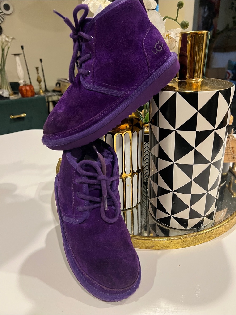 UGG kids Purple Suede Chukka Ankle Boots